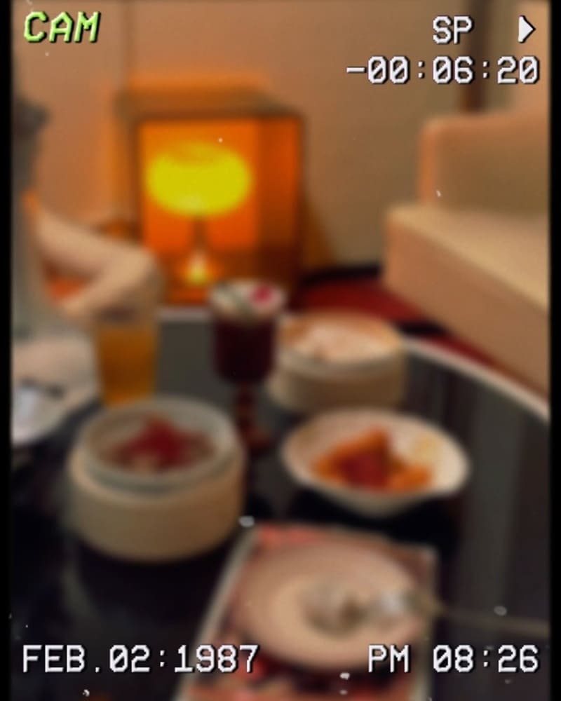 「Lingday Sofa」台北咖啡餐酒館!復古小約會中華美食、港式水煙、70年代風情!
