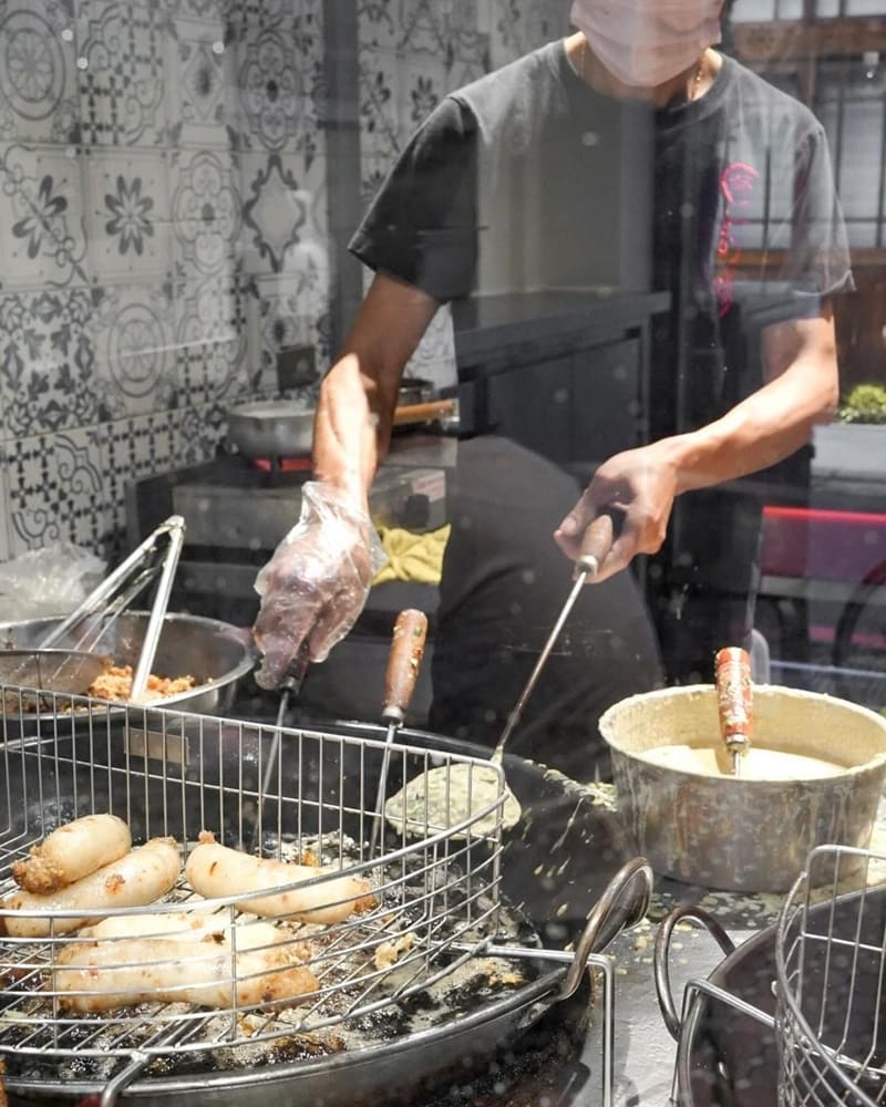 「迪化街古早味蚵嗲」台北大稻埕古早味老滋味!隱藏在迪化街超好吃蚵嗲!