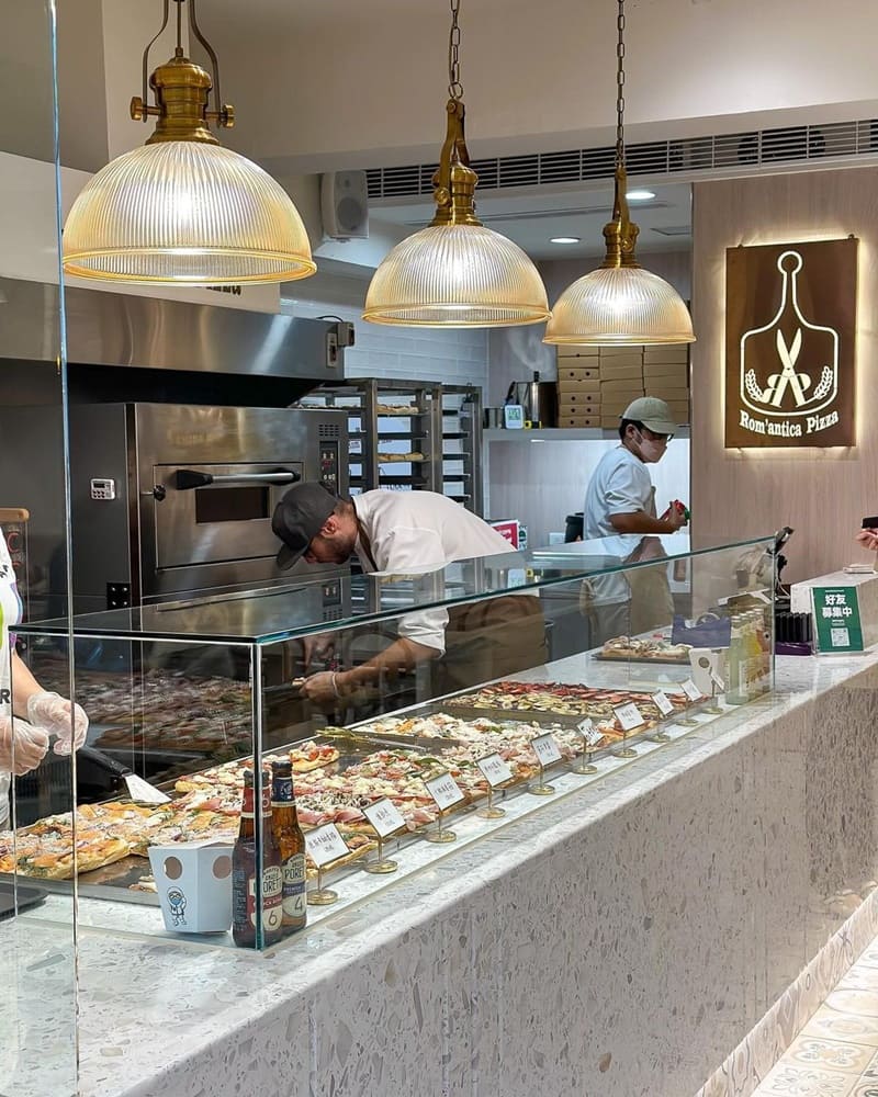 「Rom’antica Pizza」高雄左營羅馬披薩店新開幕!超有料、創新料理、現點現剪現烤!