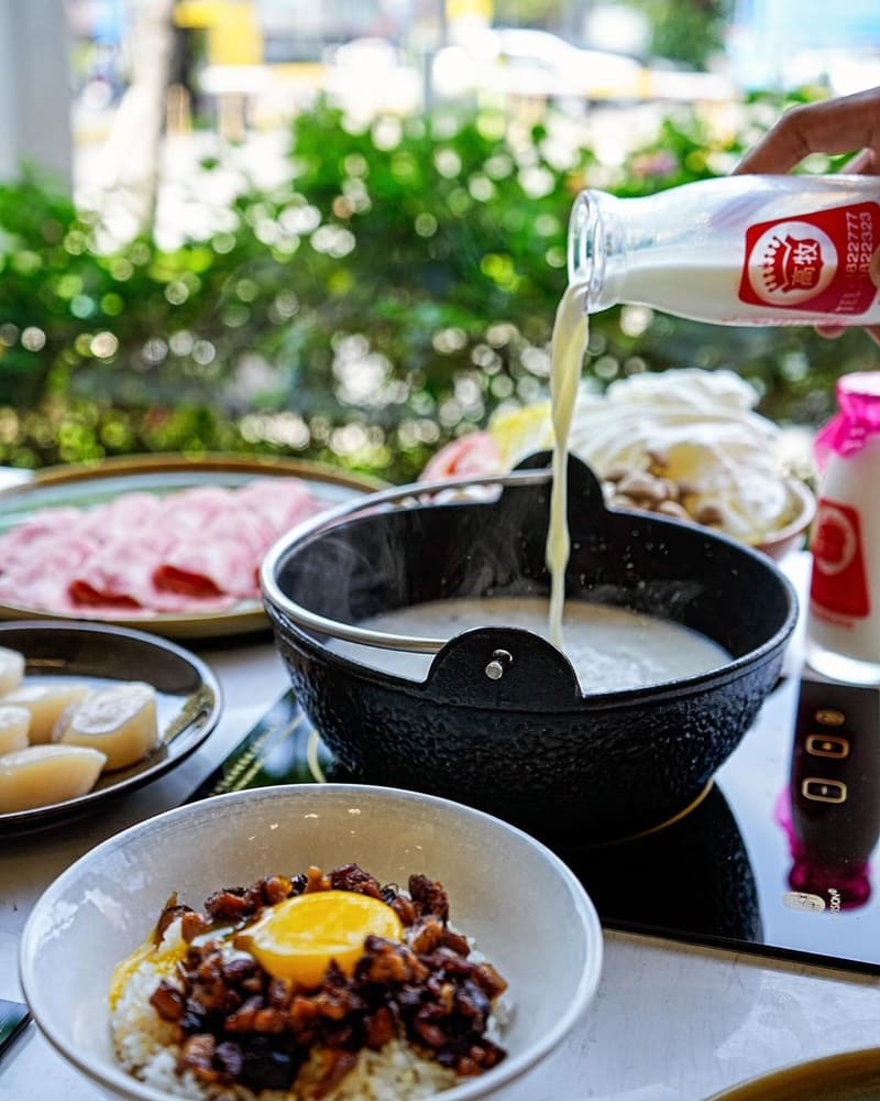 「圲茴鍋物Shabu Club」高雄苓雅精緻火鍋店、招牌特色松露牛奶湯、自助吧吃到飽!
