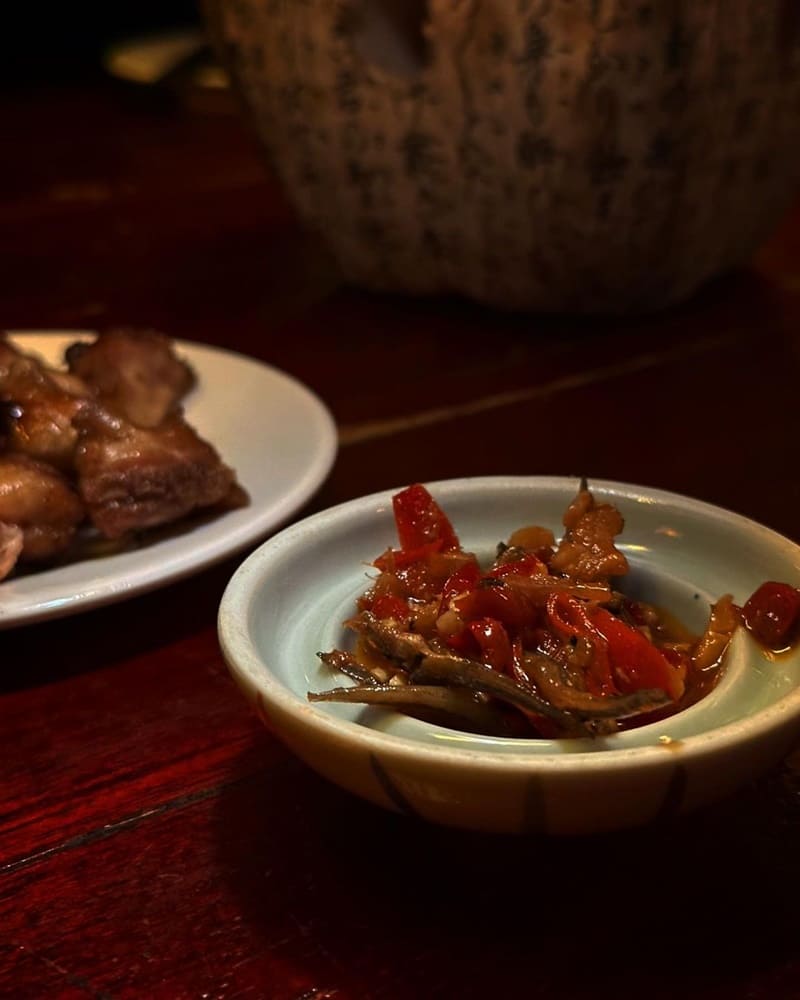 「小林英夫日本料理」萬華區高CP值日式料理！浮誇便宜大碗、推薦美食聚會地！