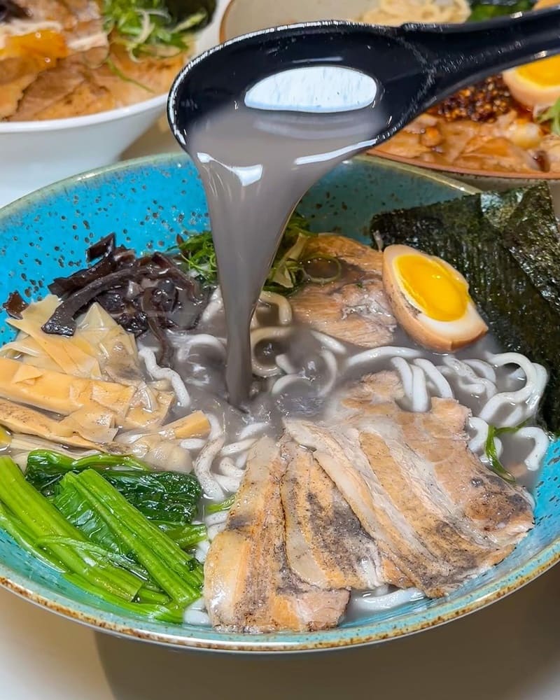 「四娘拉麵」高雄鼓山高CP值拉麵新境界!平價多樣口味、主打淡麗系天然食材!