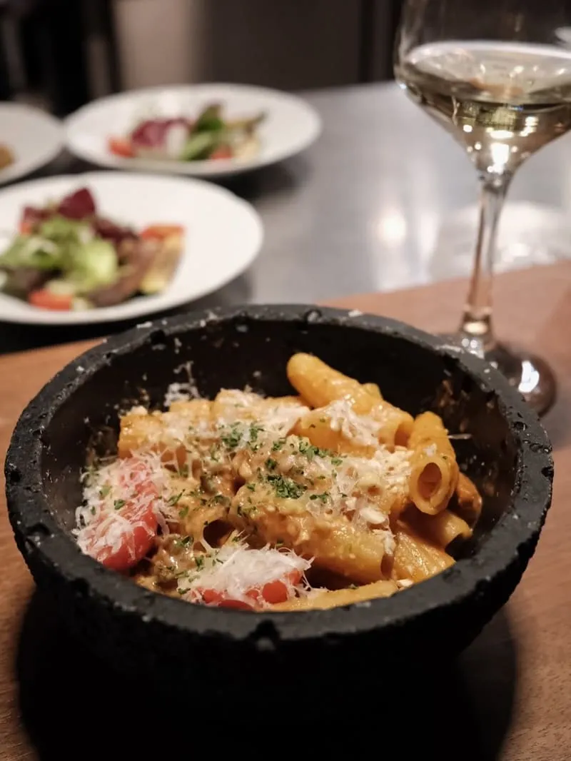 Sky Lab 信義安和餐酒館