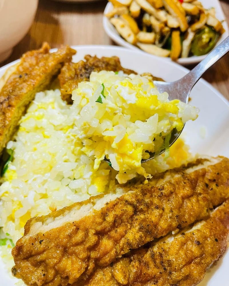 「小本經營」新北永和中式美味精緻飯麵小館、經典口味、精湛手藝、號稱平價鼎泰豐!