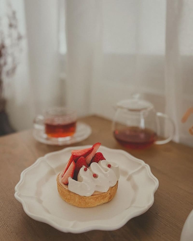 「Tegokoro甜手心」台北中正全預約制甜點店、精緻春季草莓甜點盤、層次豐富藝術美學！