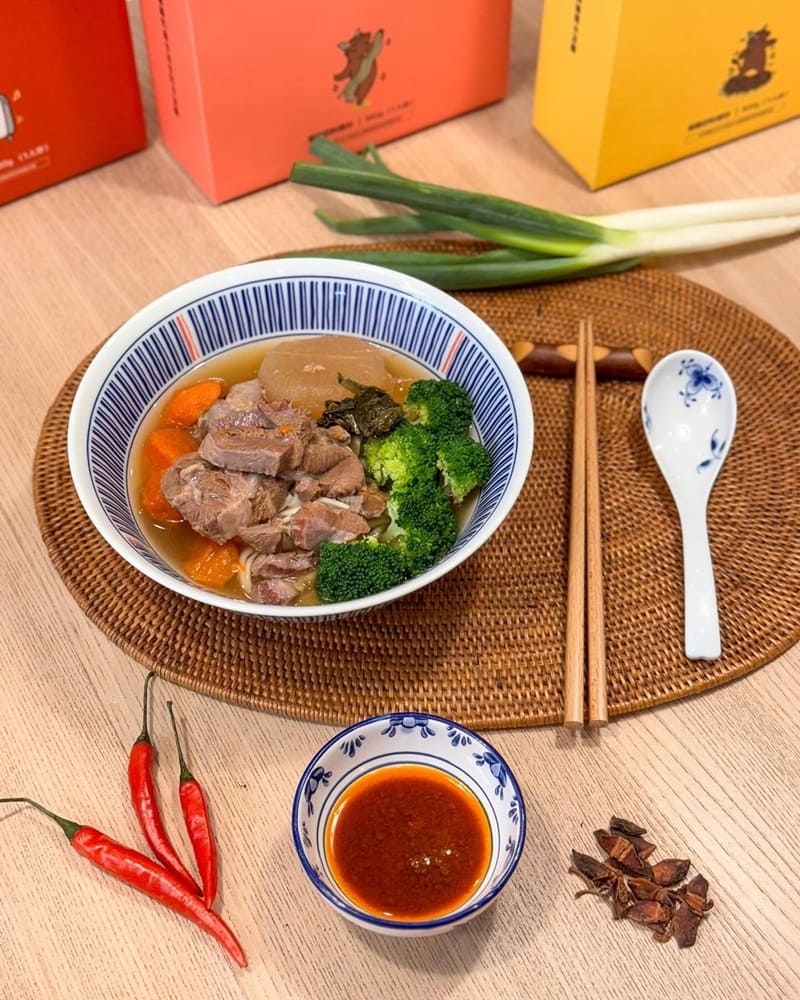 「好食圓滿」專業調理包、懶人救星、居家必備經典鍋物、紅燒半肉半肚牛肉麵!