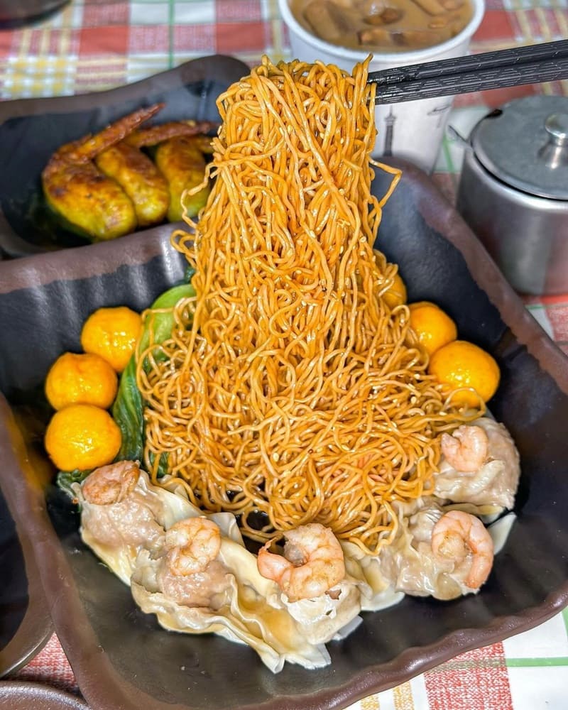 「巧來香港雲吞麵」高雄苓雅道地港式愛店！傳統港式點心、獨特口感、鮮甜美味！