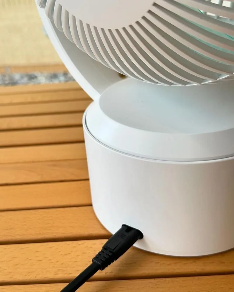 「山水9吋驅蚊空氣循環無線DC扇」專利驅蚊！、9小時不斷電、極輕巧好攜帶、露營居家適用！