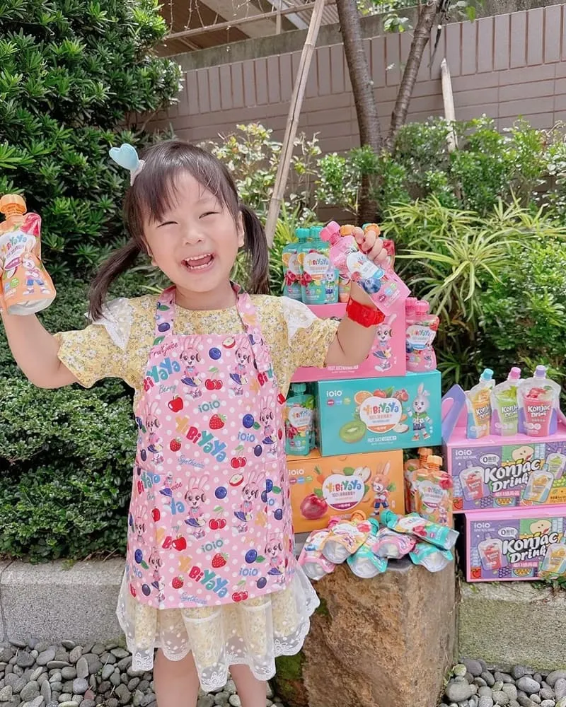 「YiBiYaYa果汁」夏日消暑好喝果汁!綜合蔬果、莓果、蘋果胡蘿蔔三口味、無添加、低熱量、冰更美味!