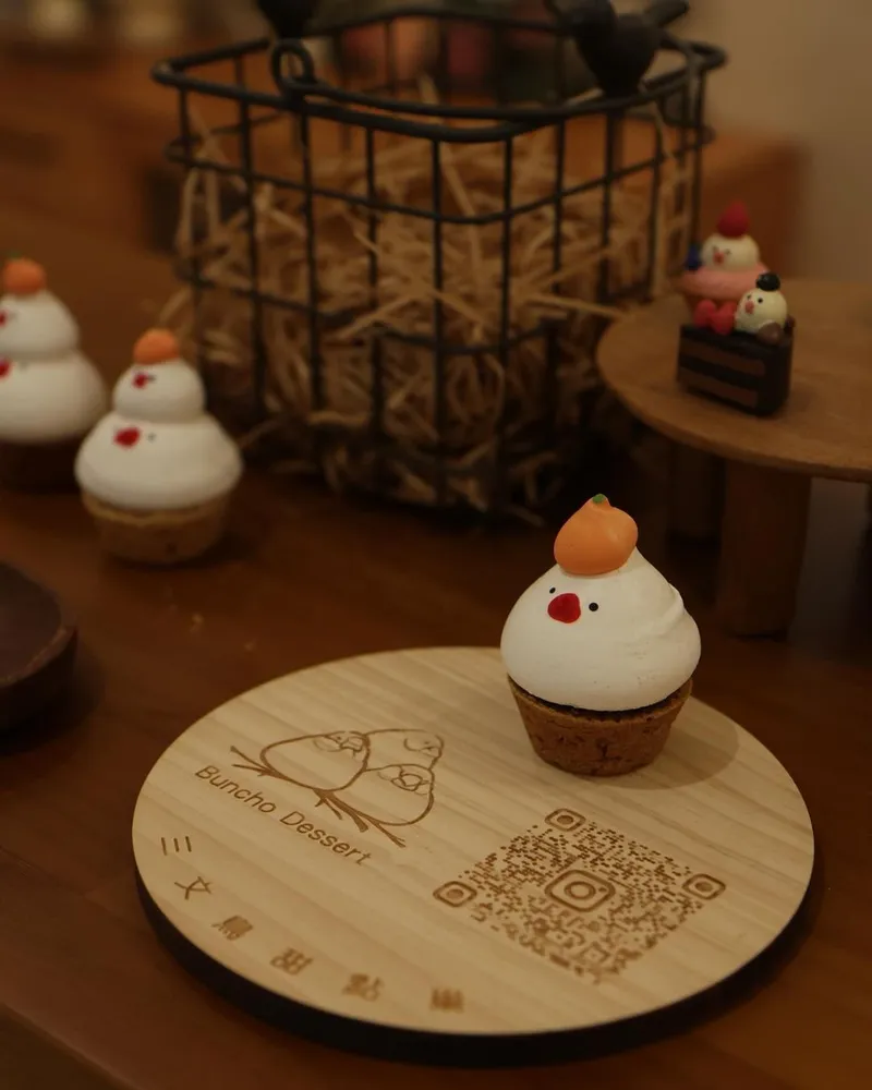 「三文鳥甜點巢」新北水果塔專賣！樂華夜市旁、酥脆餅皮、新鮮水果、獨特迷你塔禮盒、送禮首選！