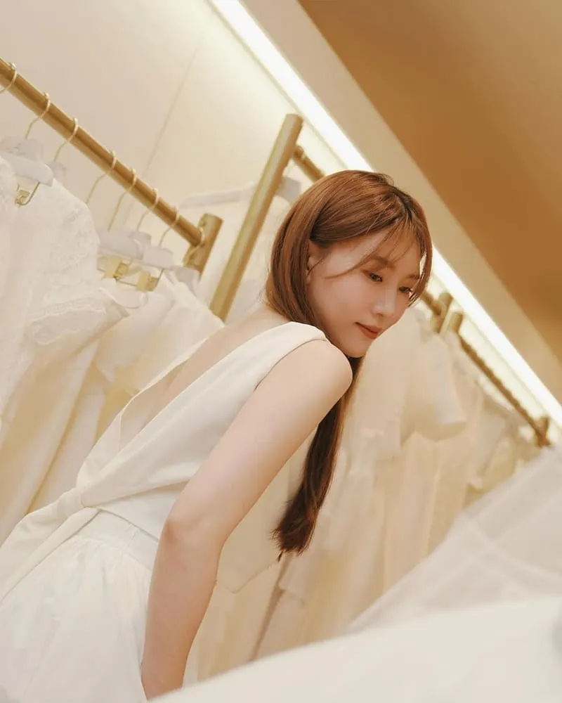 「Caspia LiLi」統一時代百貨實體店開幕！台灣輕婚紗品牌、質感設計風格、婚紗新風潮！