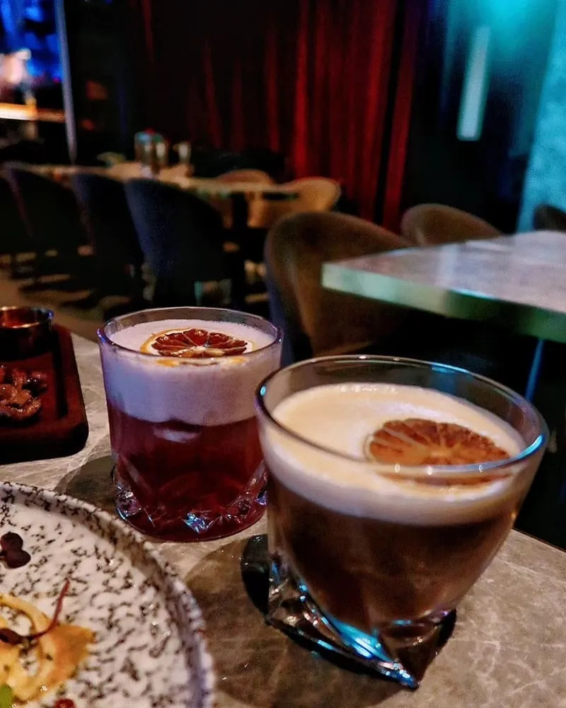 Dark Leaf Cafe & Lounge