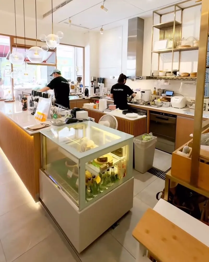 「FULA COFFEE芙拉咖啡」台南安平新開幕咖啡廳、巴斯克專賣店、品味藝術與美食!