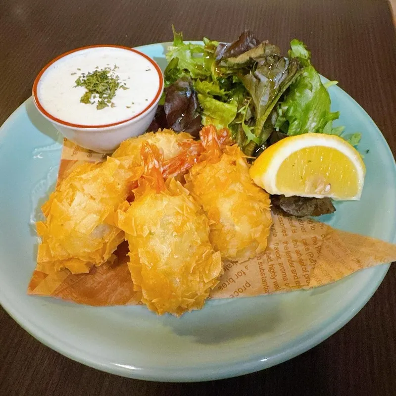 「吞兵衛元祖居酒屋」台北中山必吃!日式風格美食&私人包廂聚會、炸牛蒡仙貝、起司炸蝦、特調飲品一應俱全!
