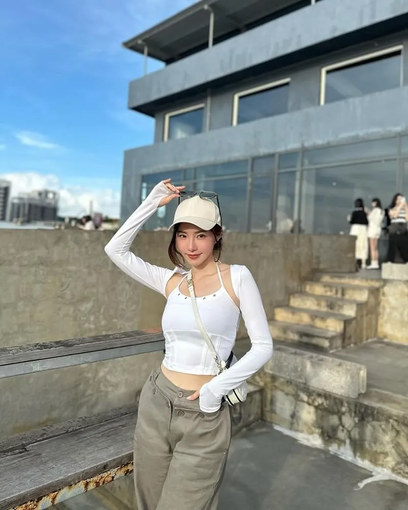 「我們在海邊」新北三芝絕美海景咖啡廳!欣賞北海岸日落、悠閒舒適空間、美味甜點!