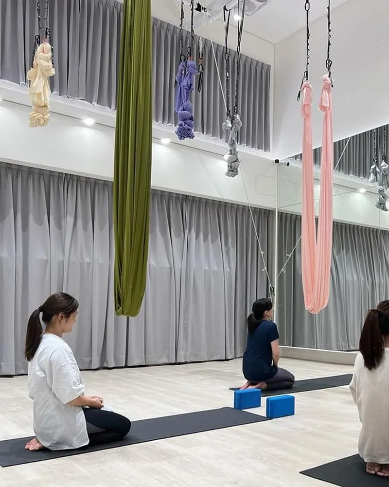 101空中藝術-空中瑜伽教室