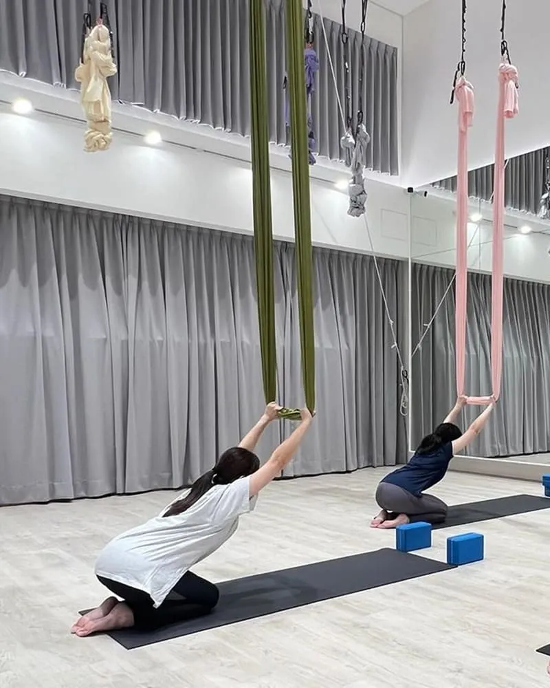 101空中藝術-空中瑜伽教室