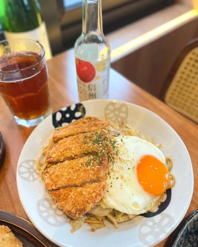 被耽誤的炒麵店