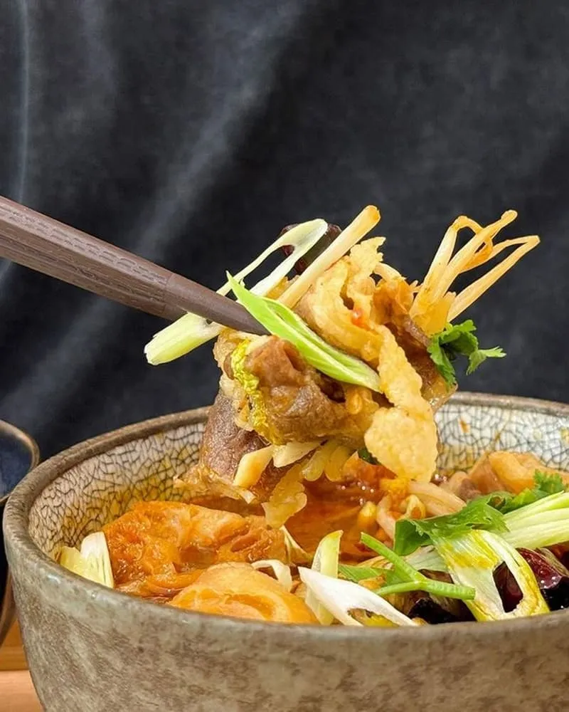 朝詩沐餉