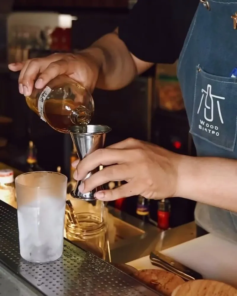木餐酒館