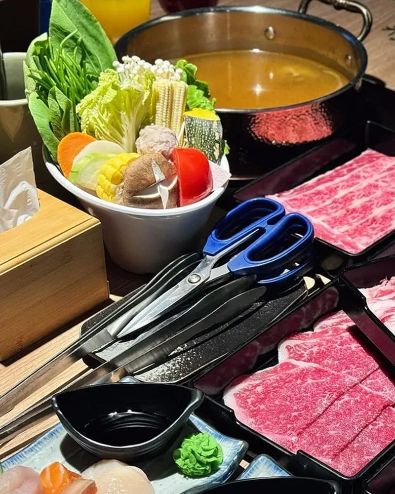 力二帝王蟹 鍋物放題 桃園店