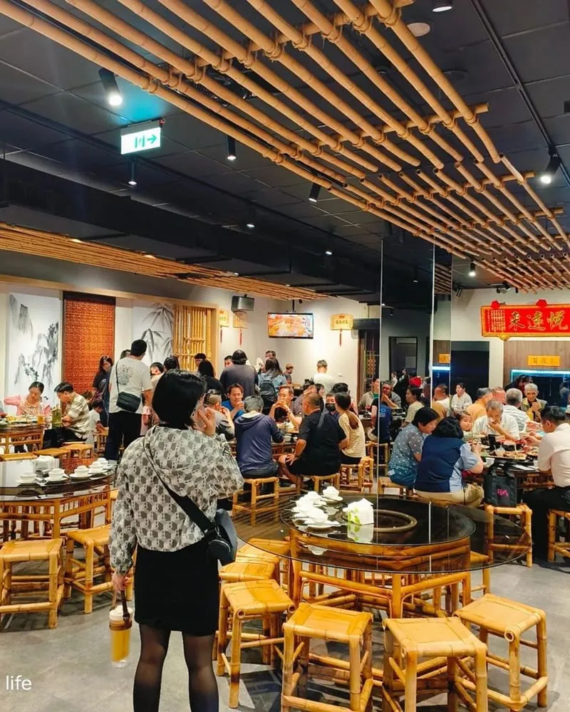竹香園甕缸雞