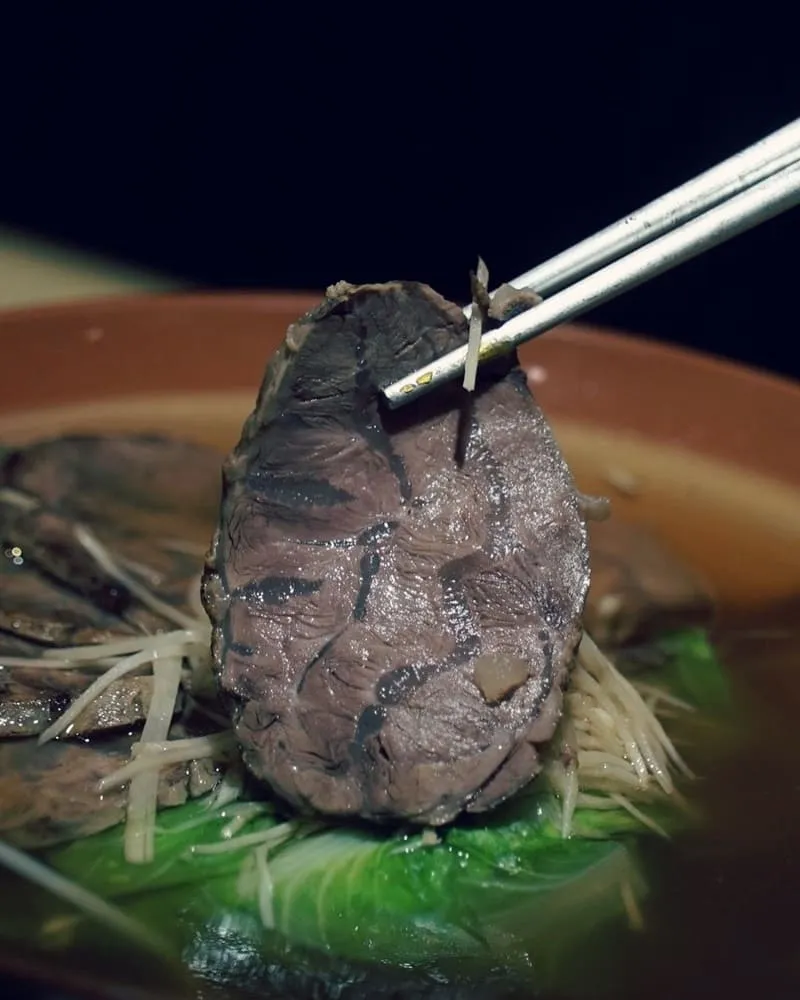 阿彰的店中永和牛肉麵-牛三寶