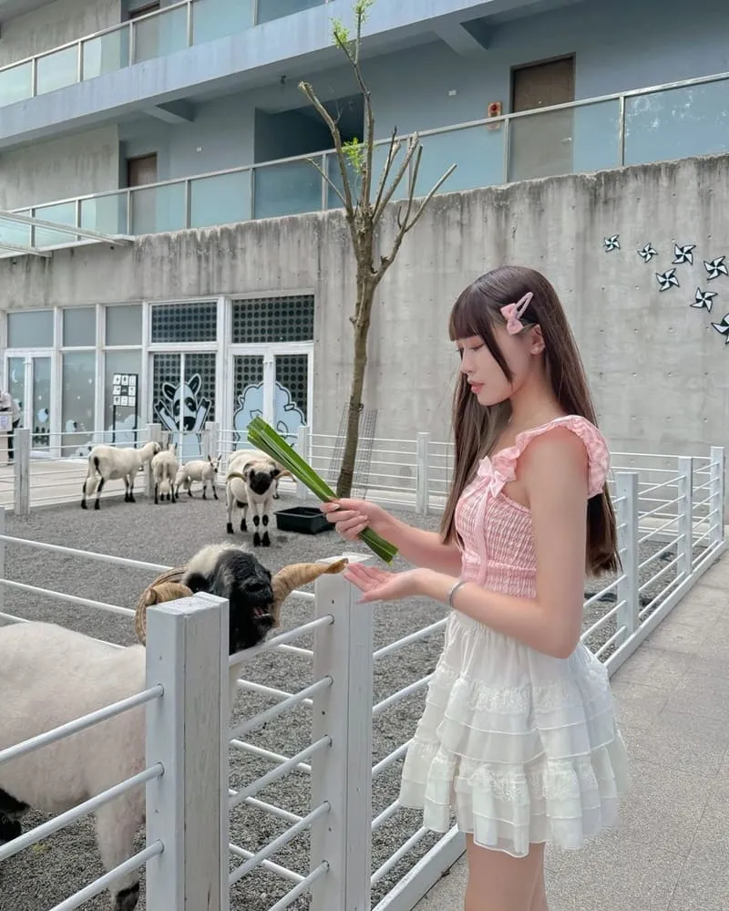 黑RURU CAFE