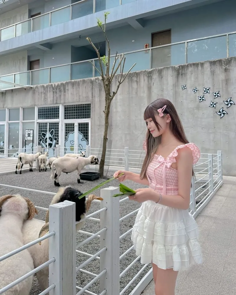 黑RURU CAFE