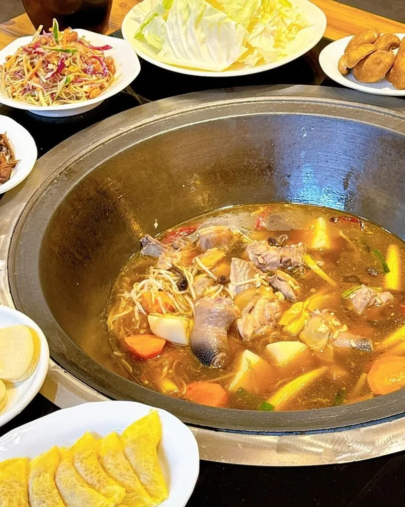 大杓子鐵鍋燉