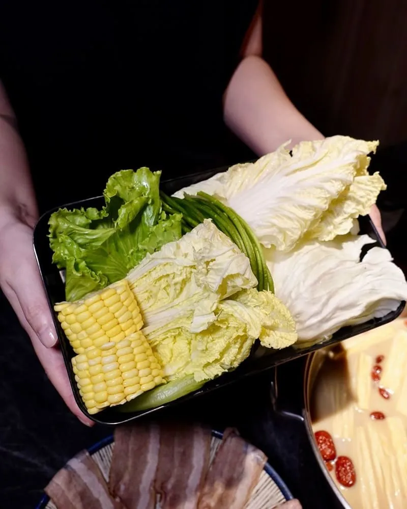 怎麻辣頂級鴛鴦鍋