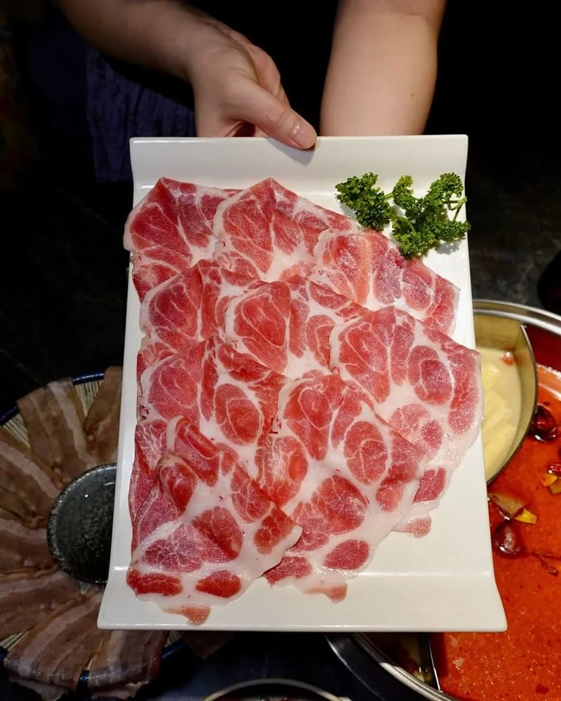 怎麻辣頂級鴛鴦鍋
