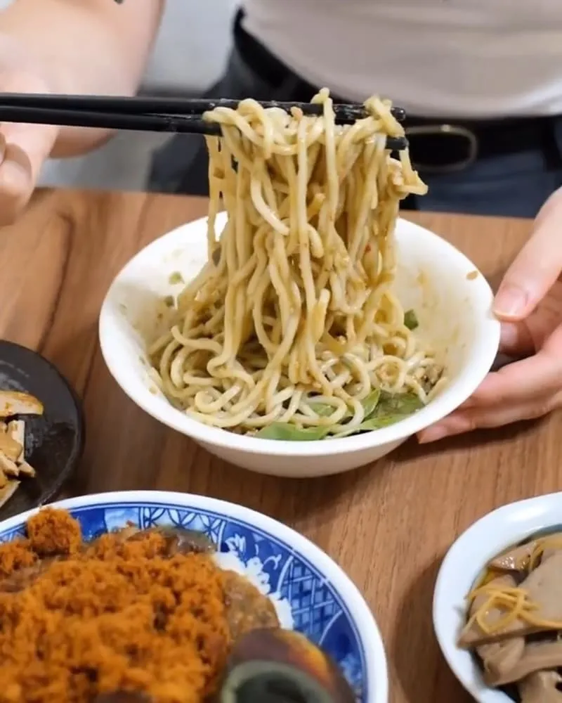 劉漣麵
