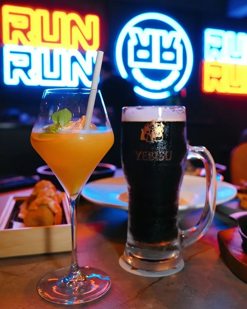 Run Round Bistro 奔跑小酒館