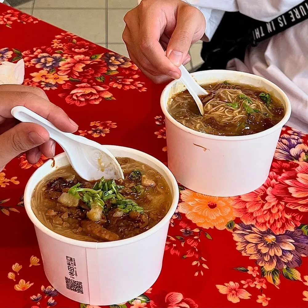阿堂豬肉麵線