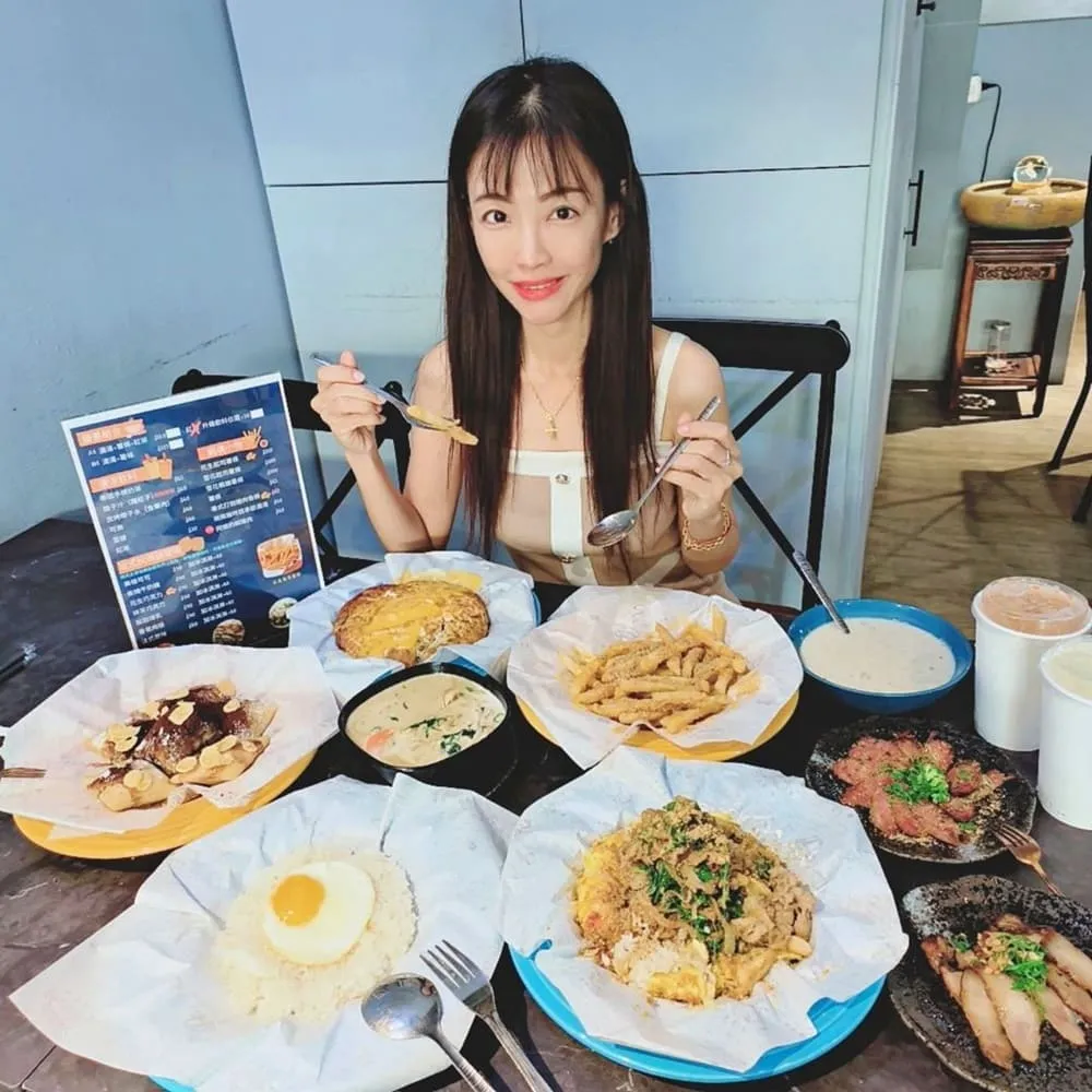 泰泰我要小港店