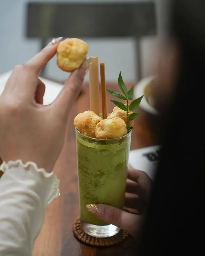 植佐咖啡花室