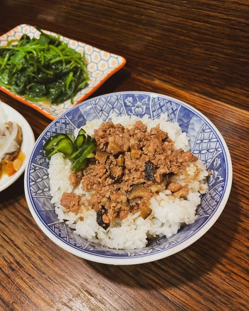 春梅家牛肉麵