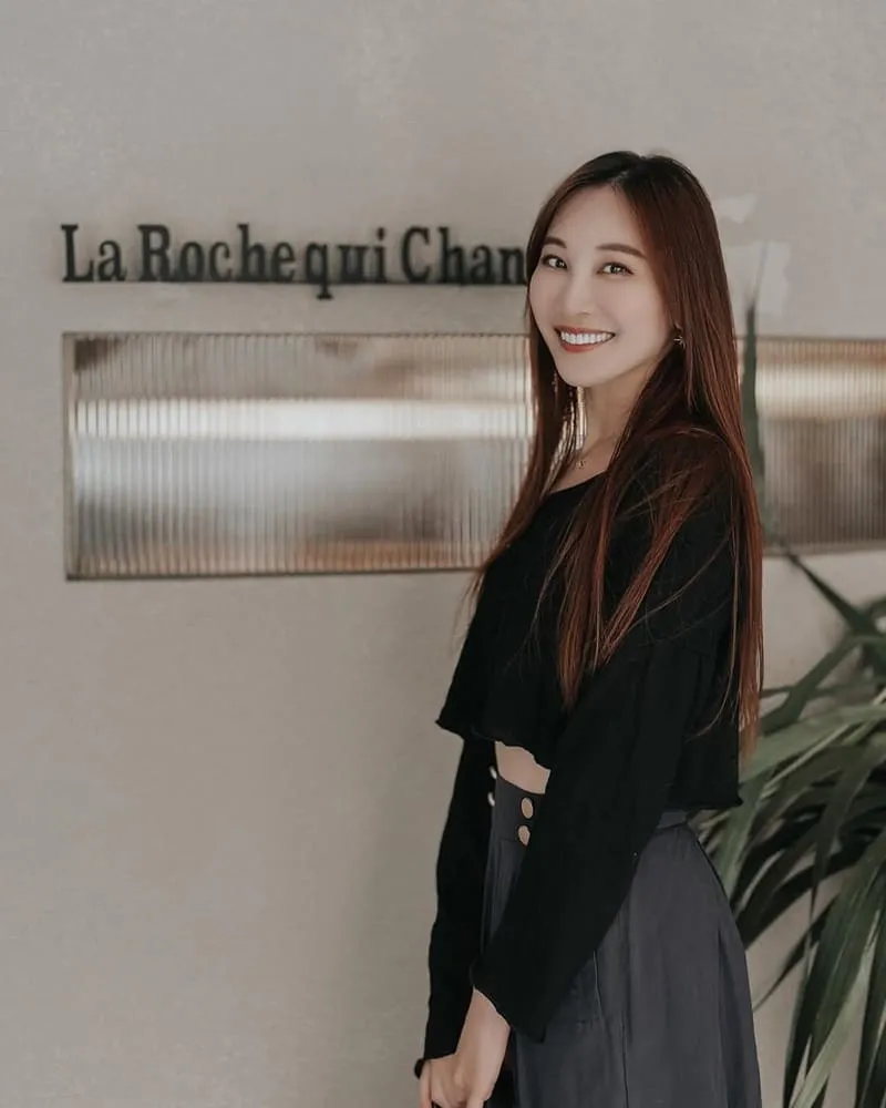 山三石 La Roche qui Chante
