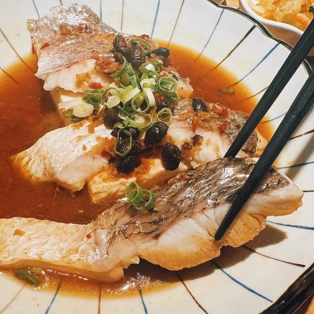 集客人間茶館