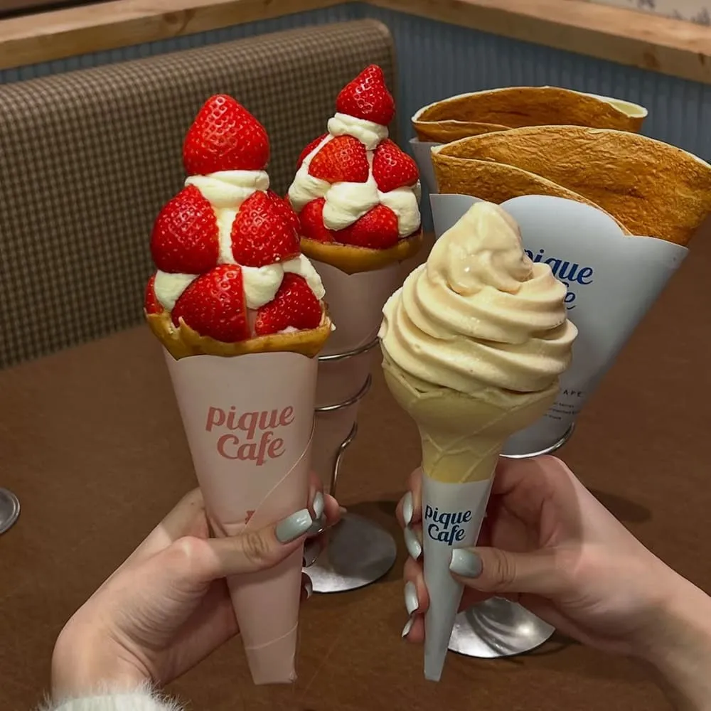 Gelato pique cafe bio concept