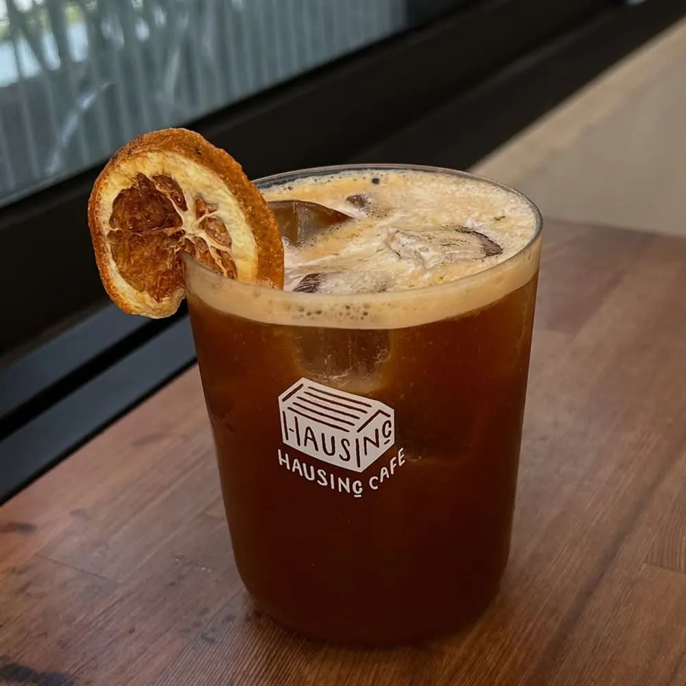 HAUSINC CAFE