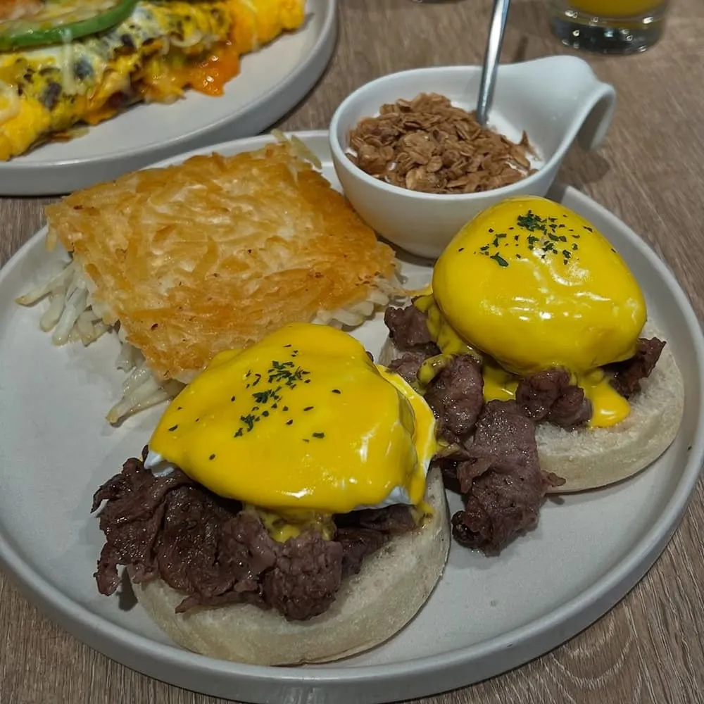 M One Cafe
