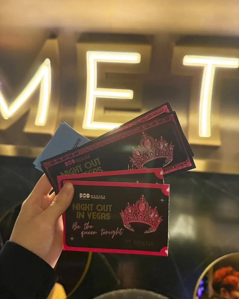 Meta Stages 十八夢