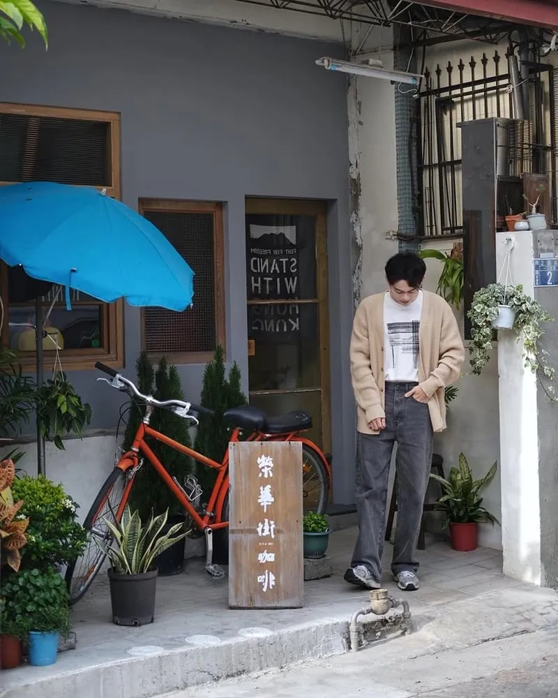 台中南區榮華街咖啡