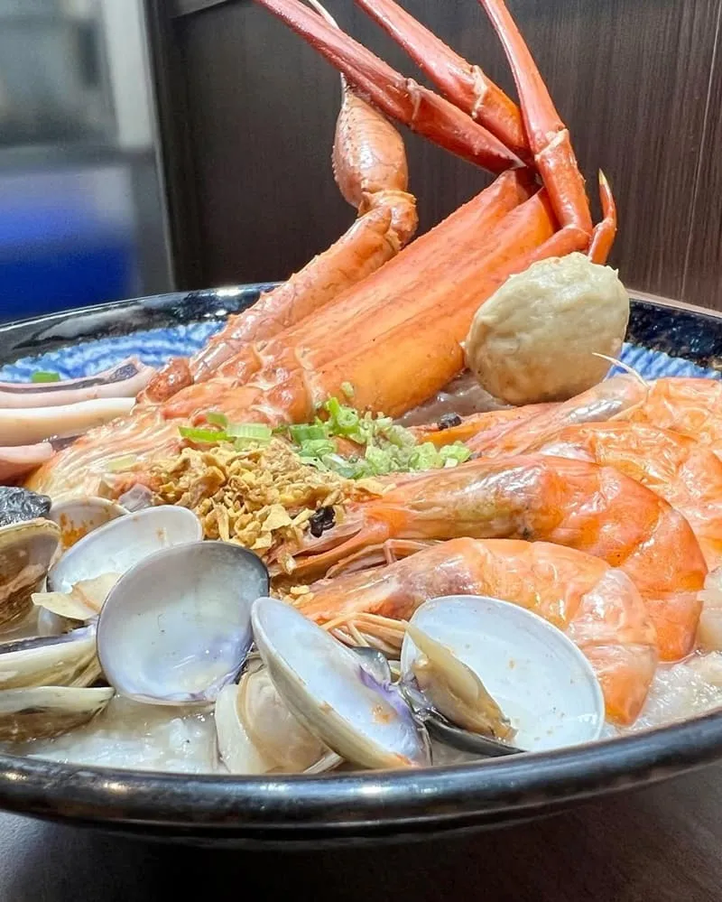 霸氣螃蟹海鮮粥