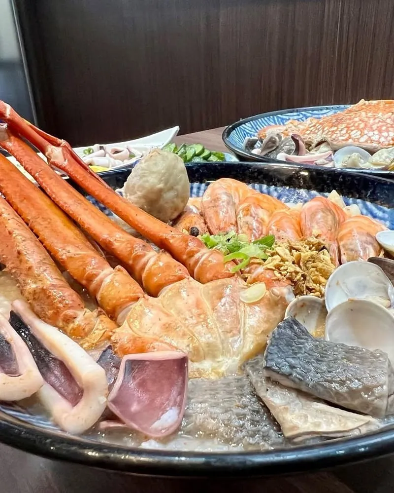 霸氣螃蟹海鮮粥