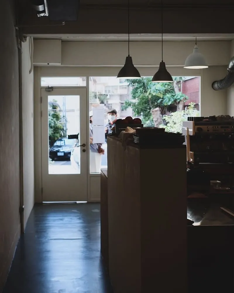 Binôme Café 彼儂咖啡館