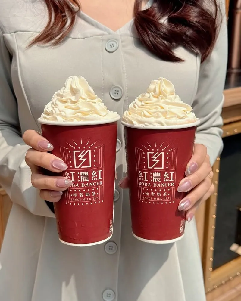 紅濃紅極奢奶茶 極奢奶青