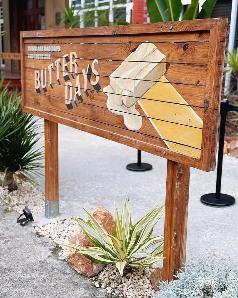 BUTTER HOTEL 奶油飯店